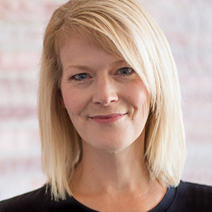 Debbie Wotring headshot